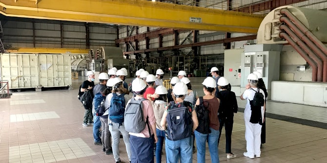 עמיתי בית הספר בסיור